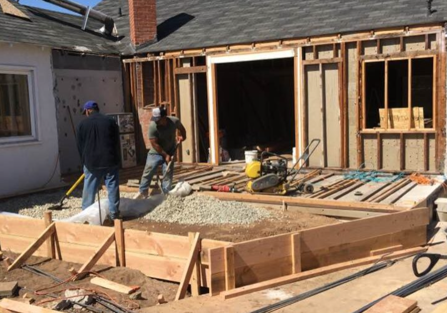 commercial construction contractor